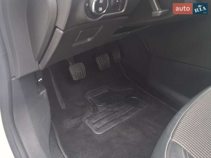 Универсал Opel Astra 2012 в Дрогобыче