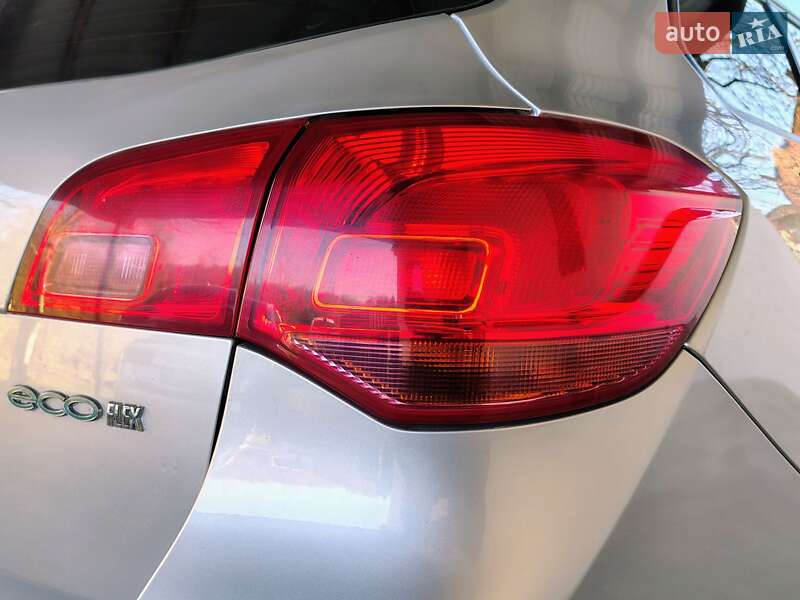 Универсал Opel Astra 2014 в Бориславе фото 42 Универсал Opel Astra 2014 в Бориславе