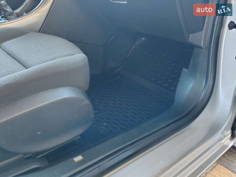 Универсал Opel Astra 2014 в Бориславе фото 90 Универсал Opel Astra 2014 в Бориславе