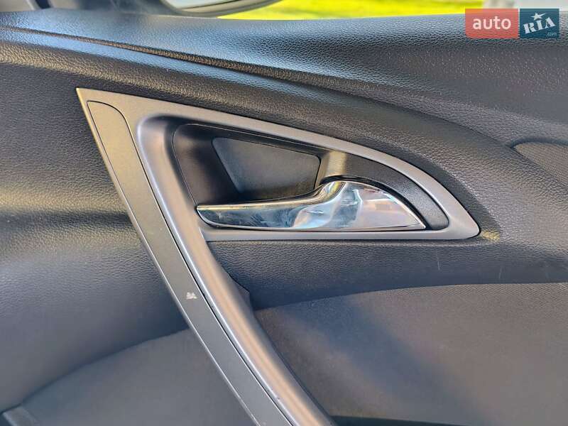 Универсал Opel Astra 2014 в Бориславе фото 96 Универсал Opel Astra 2014 в Бориславе