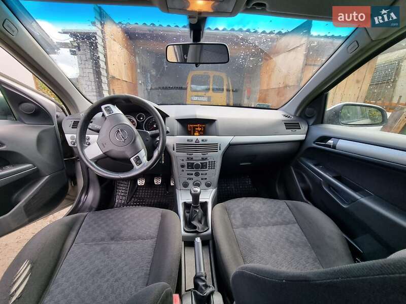 Универсал Opel Astra 2004 в Хмельницком