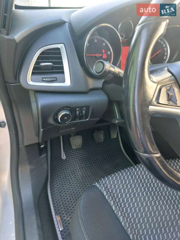 Універсал Opel Astra 2012 в Коломиї фото 10 Універсал Opel Astra 2012 в Коломиї