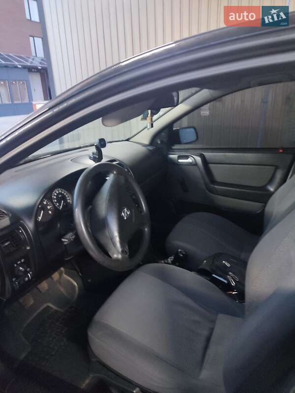 Седан Opel Astra 2007 в Нетішині