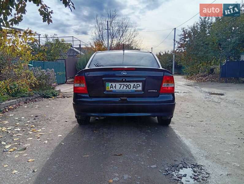 Седан Opel Astra 2006 в Первомайске фото 7 Седан Opel Astra 2006 в Первомайске