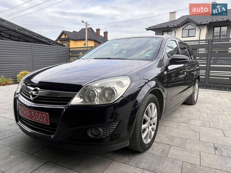 Универсал Opel Astra 2008 в Львове