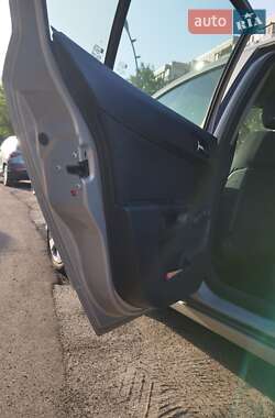 Хэтчбек Opel Astra 2006 в Киеве фото 16 Хэтчбек Opel Astra 2006 в Киеве