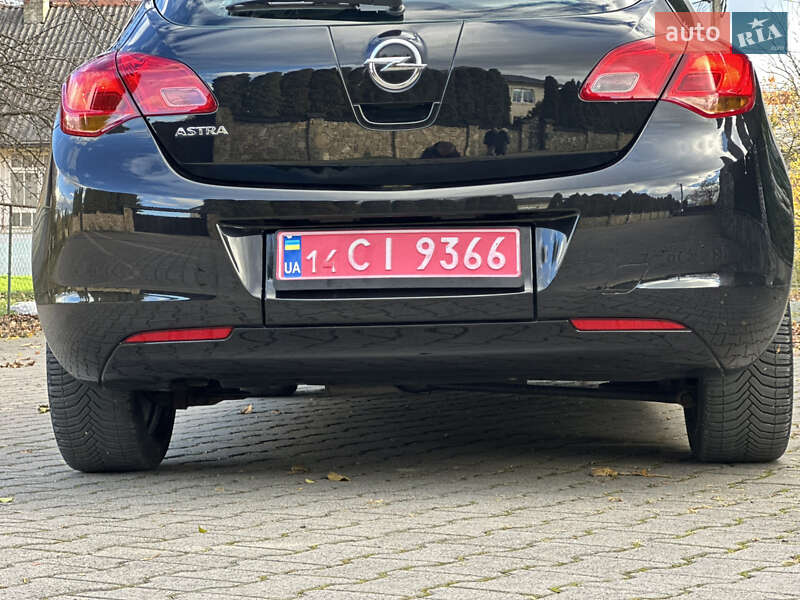Хэтчбек Opel Astra 2010 в Надворной фото 19 Хэтчбек Opel Astra 2010 в Надворной