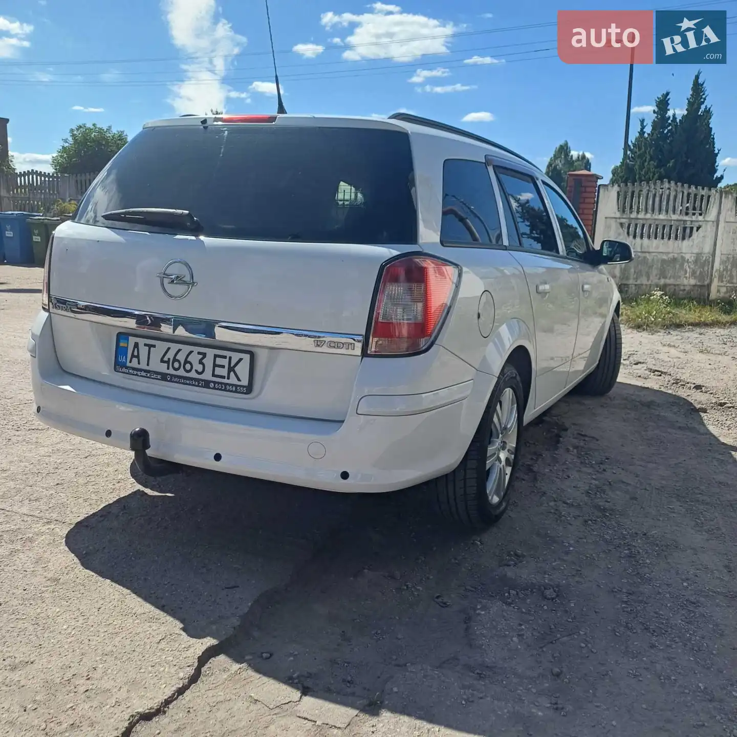 2010 Opel Astra - мініатюра 9