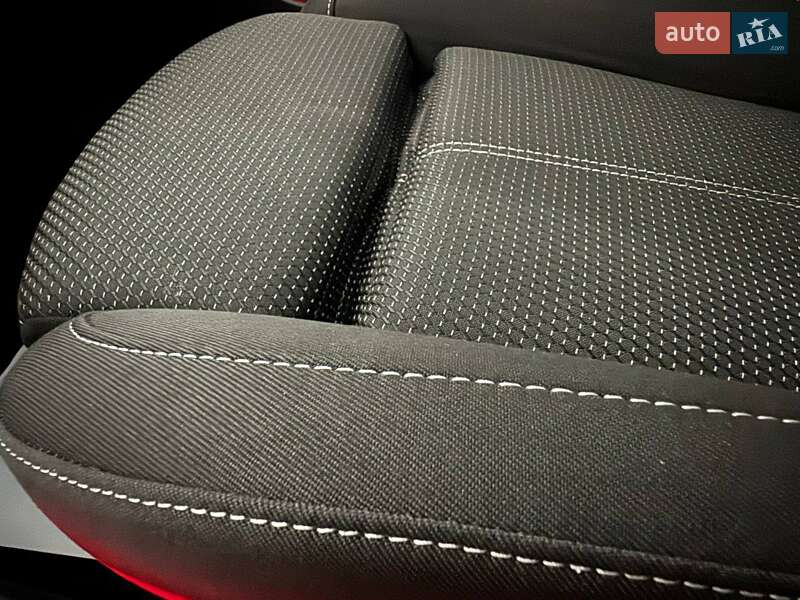 Универсал Opel Astra 2015 в Дрогобыче фото 69 Универсал Opel Astra 2015 в Дрогобыче