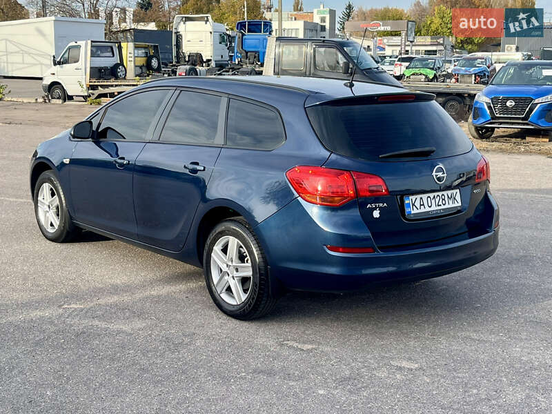 Универсал Opel Astra 2012 в Белой Церкви фото 7 Универсал Opel Astra 2012 в Белой Церкви