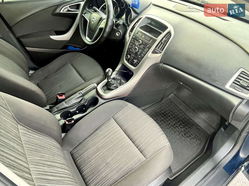 Универсал Opel Astra 2012 в Белой Церкви фото 22 Универсал Opel Astra 2012 в Белой Церкви