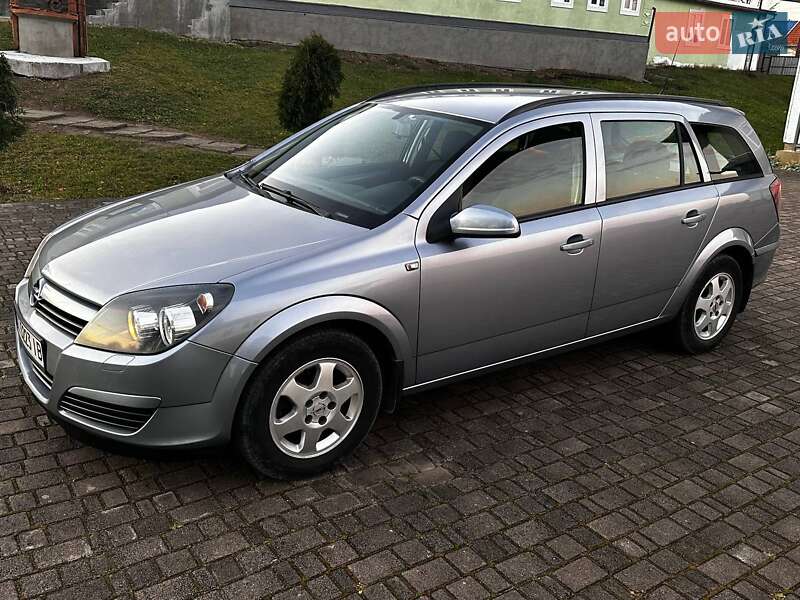 Универсал Opel Astra 2004 в Коломые
