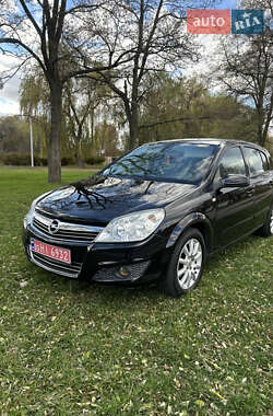 Хэтчбек Opel Astra 2009 в Белой Церкви