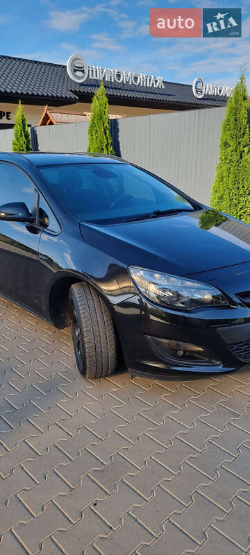 Универсал Opel Astra 2014 в Иршаве фото 10 Универсал Opel Astra 2014 в Иршаве