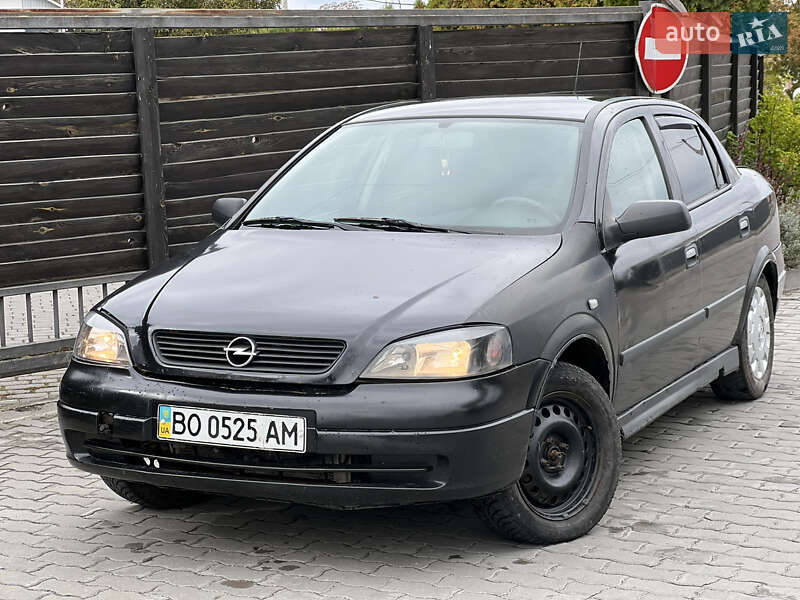 Седан Opel Astra 2008 в Тернополе