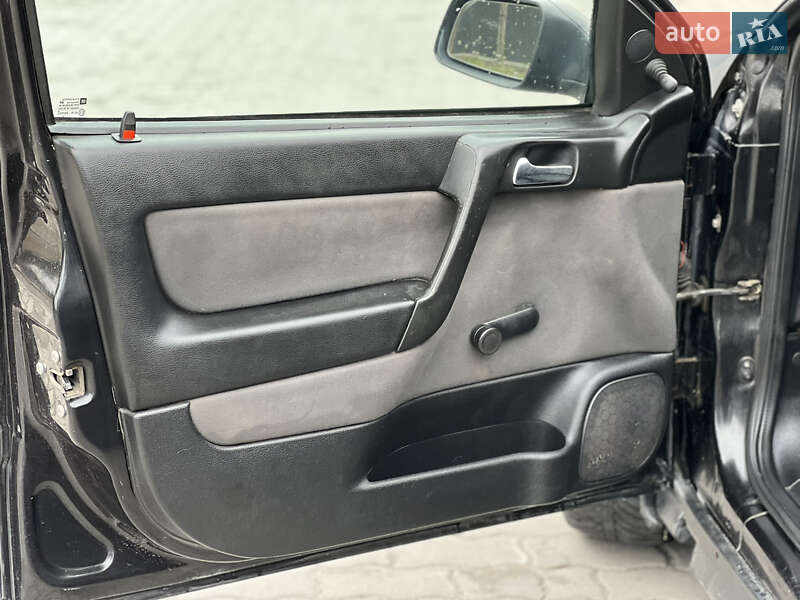 Седан Opel Astra 2008 в Тернополе