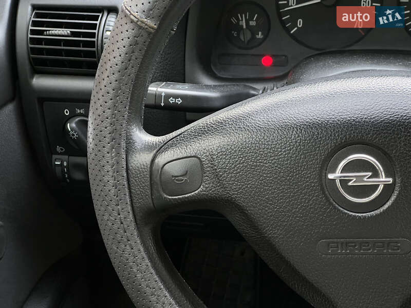 Седан Opel Astra 2006 в Києві фото 35 Седан Opel Astra 2006 в Києві