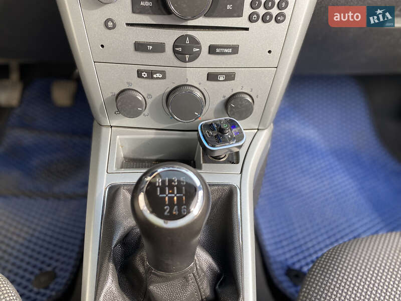 Универсал Opel Astra 2009 в Львове