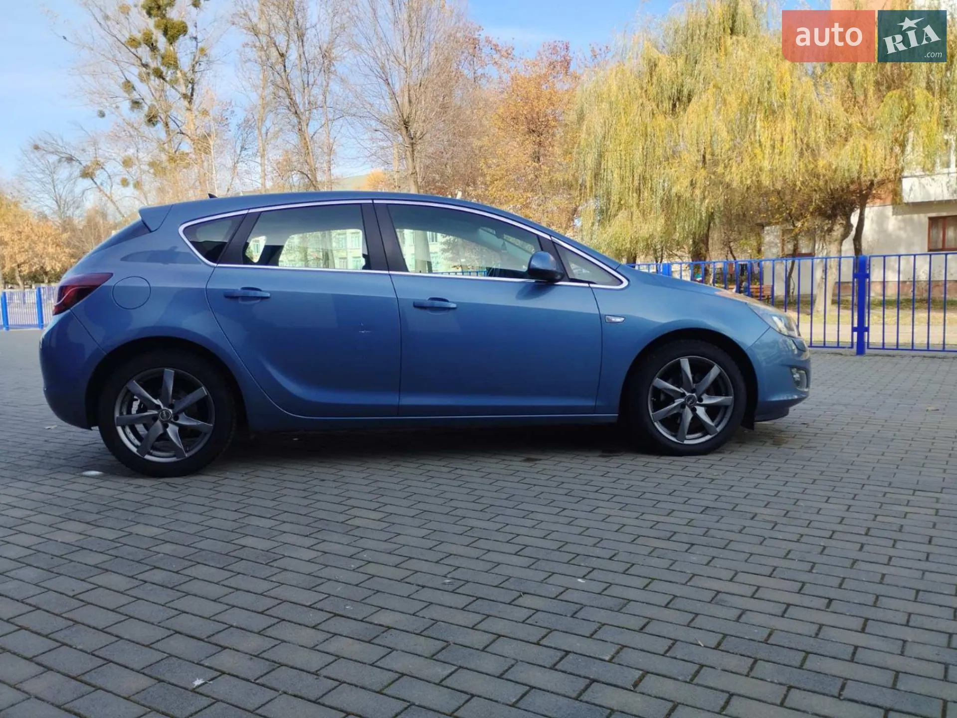 2010 Opel Astra - мініатюра 17