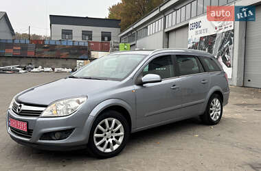 Универсал Opel Astra 2008 в Виннице