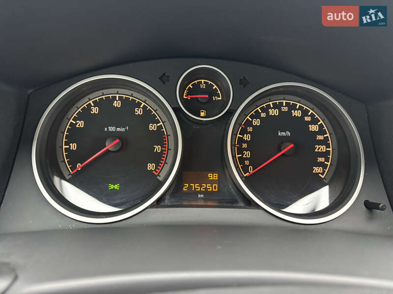 Универсал Opel Astra 2008 в Виннице