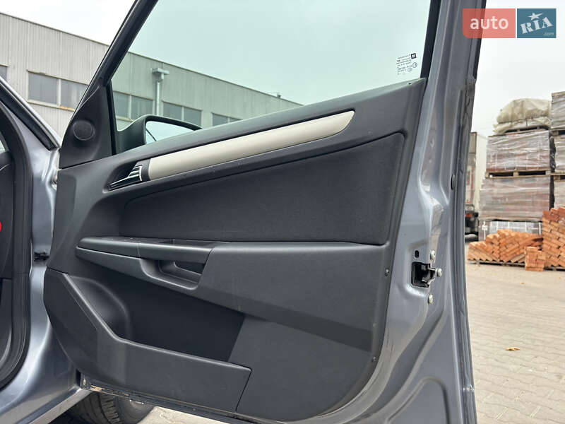 Универсал Opel Astra 2008 в Виннице