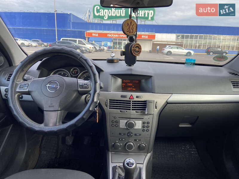 Универсал Opel Astra 2006 в Луцке