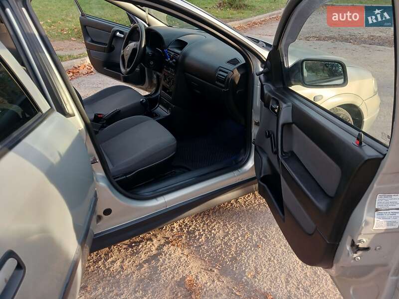 Седан Opel Astra 2007 в Тернополе фото 17 Седан Opel Astra 2007 в Тернополе