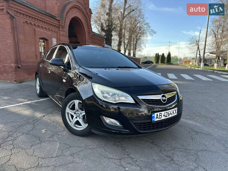 Хетчбек Opel Astra 2011 в Вінниці