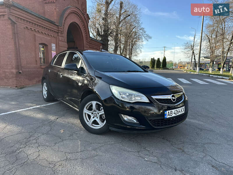 Хетчбек Opel Astra 2011 в Вінниці