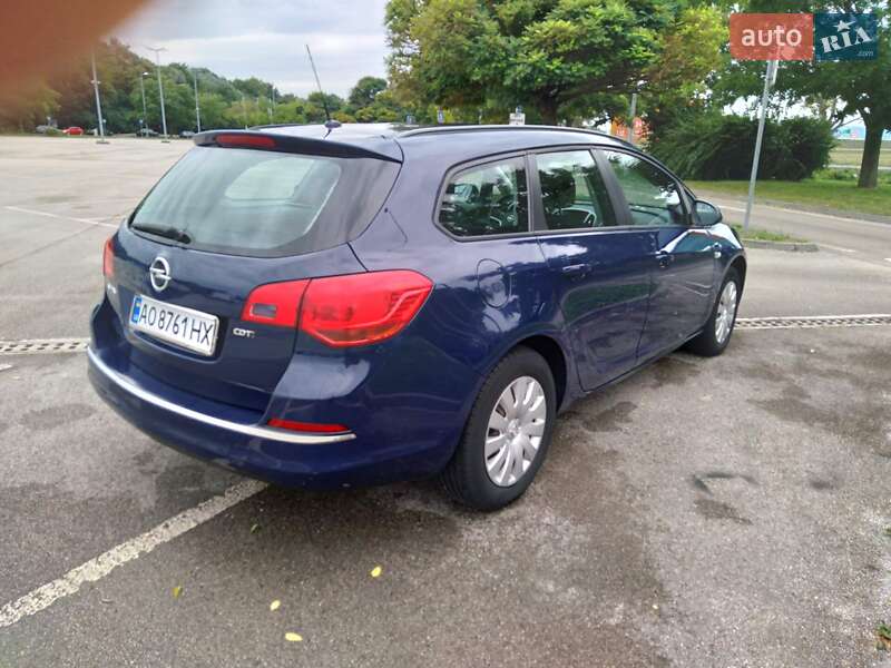 Универсал Opel Astra 2015 в Осии фото 22 Универсал Opel Astra 2015 в Осии