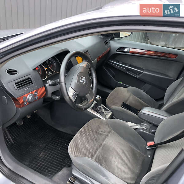 Хетчбек Opel Astra 2005 в Хмельницькому