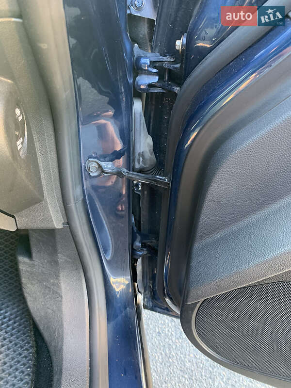 Універсал Opel Astra 2011 в Києві