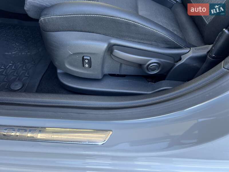 Универсал Opel Astra 2017 в Житомире фото 27 Универсал Opel Astra 2017 в Житомире