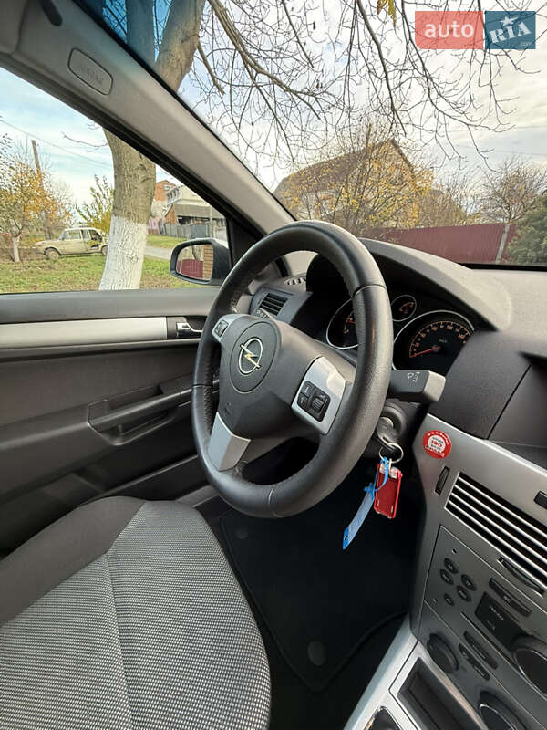 Универсал Opel Astra 2009 в Шепетовке фото 29 Универсал Opel Astra 2009 в Шепетовке