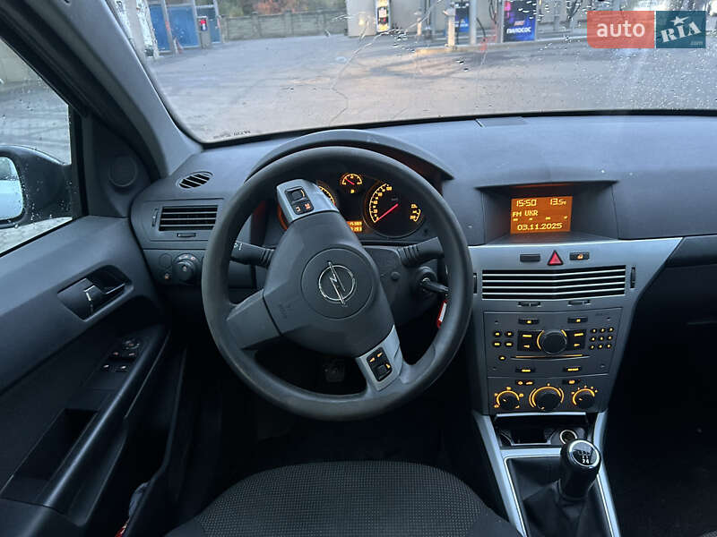 Универсал Opel Astra 2009 в Луцке фото 11 Универсал Opel Astra 2009 в Луцке