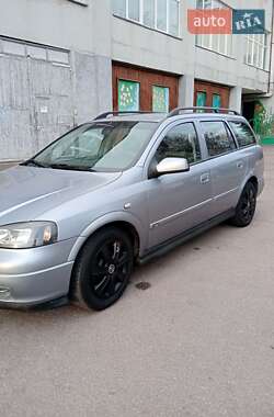 Универсал Opel Astra 2004 в Ровно
