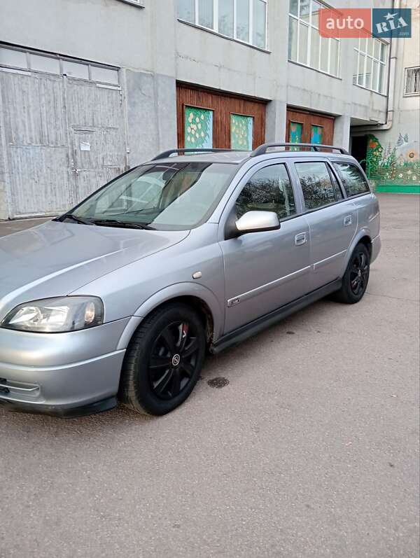 Opel Astra 2004