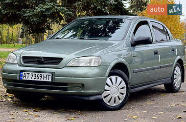 Седан Opel Astra 2007 в Запорожье