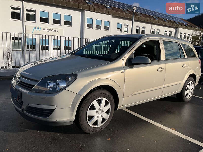 Универсал Opel Astra 2005 в Киеве