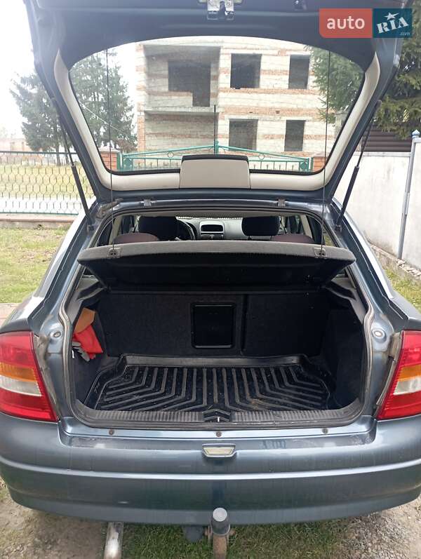 Хэтчбек Opel Astra 1998 в Тернополе