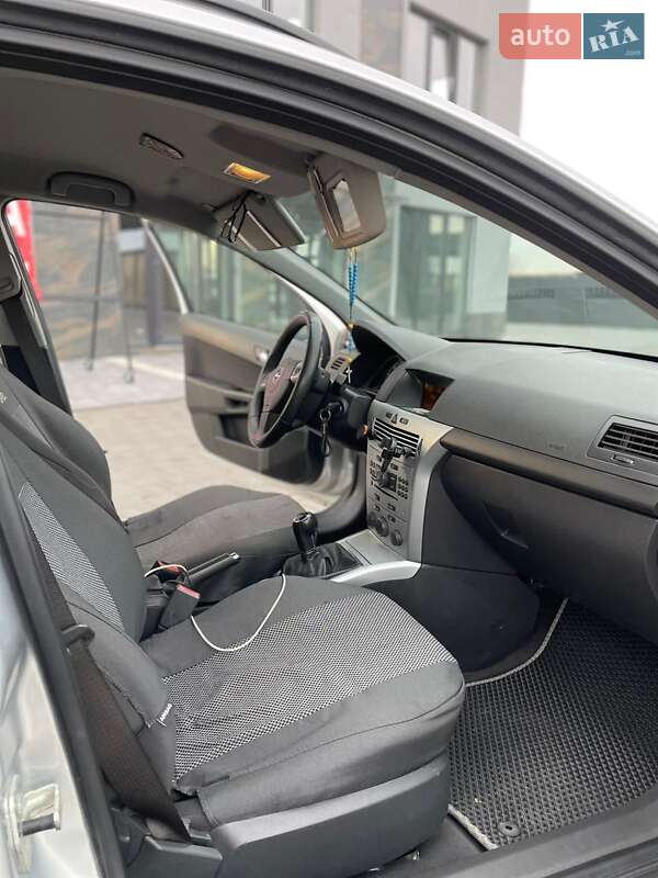 Универсал Opel Astra 2009 в Рожнятове фото 18 Универсал Opel Astra 2009 в Рожнятове