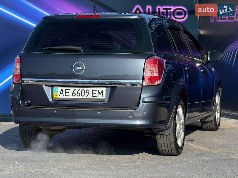 Универсал Opel Astra 2011 в Запорожье фото 7 Универсал Opel Astra 2011 в Запорожье