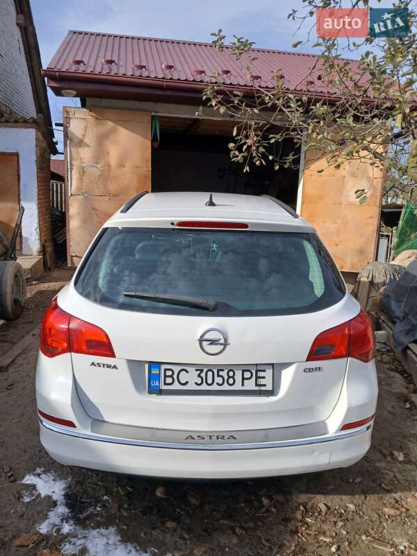 Универсал Opel Astra 2015 в Стрые фото 22 Универсал Opel Astra 2015 в Стрые