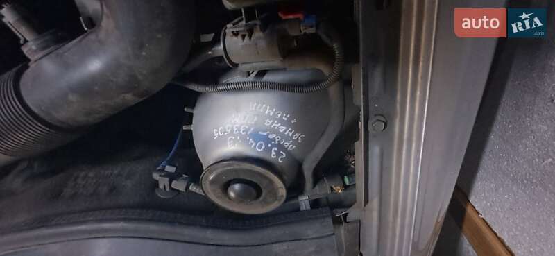 Седан Opel Astra 2000 в Киеве