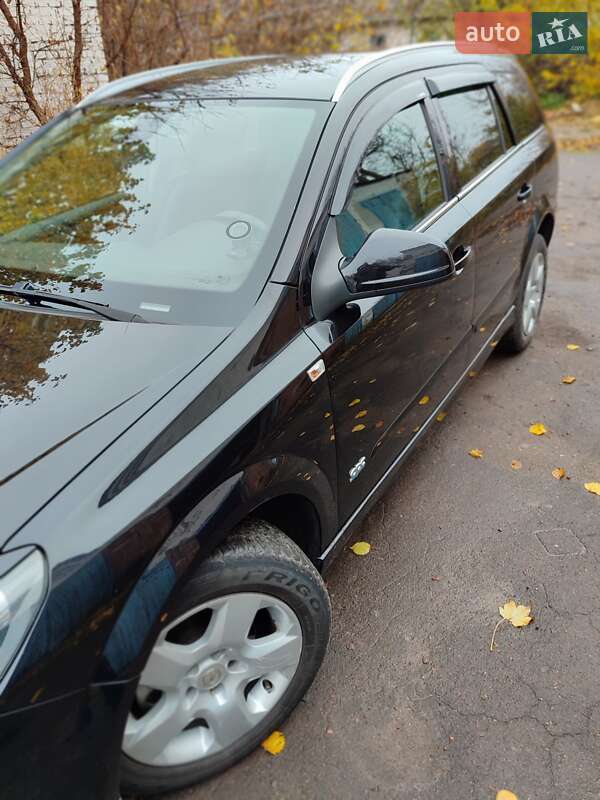 Универсал Opel Astra 2009 в Попельне фото 2 Универсал Opel Astra 2009 в Попельне