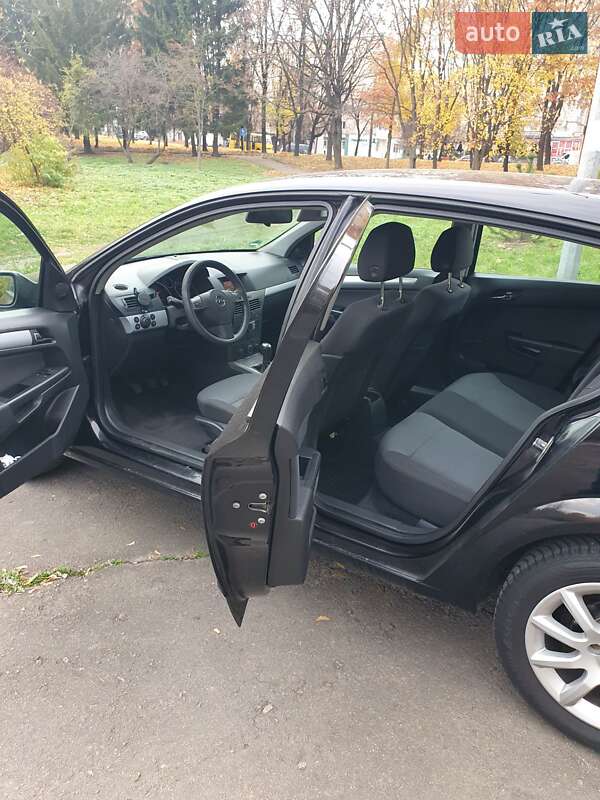 Хетчбек Opel Astra 2005 в Рівному фото 18 Хетчбек Opel Astra 2005 в Рівному
