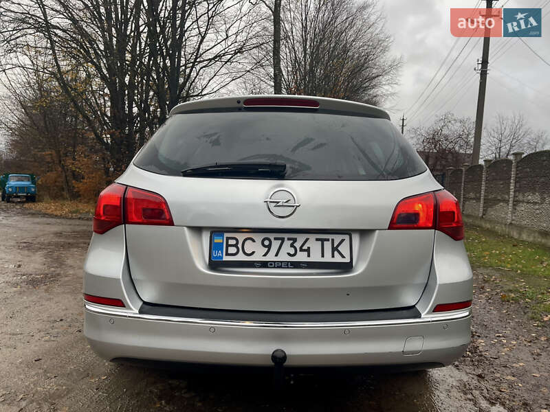 Универсал Opel Astra 2014 в Ровно фото 17 Универсал Opel Astra 2014 в Ровно