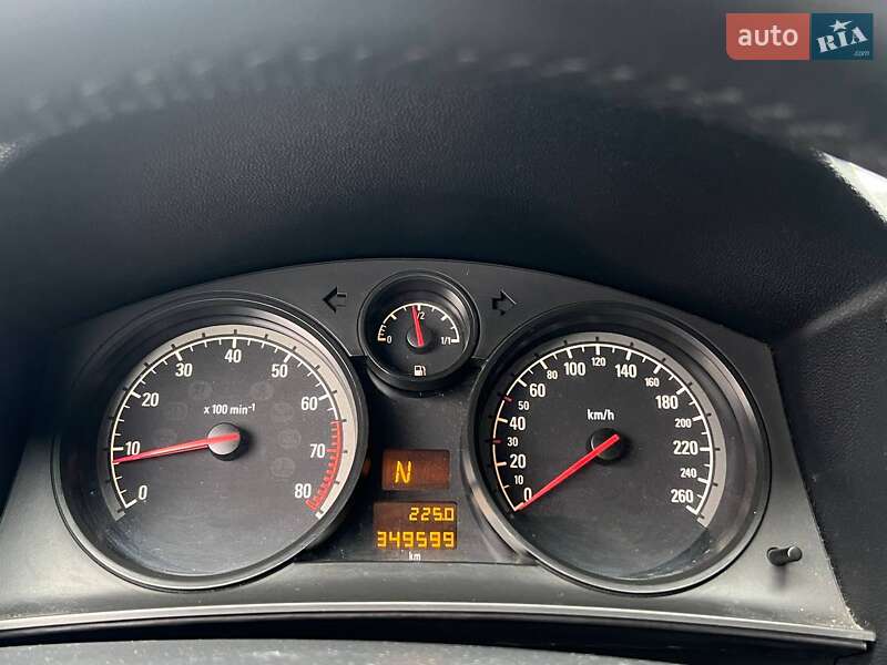 Хэтчбек Opel Astra 2005 в Киеве