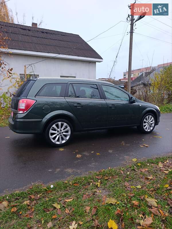 Универсал Opel Astra 2009 в Луцке фото 23 Универсал Opel Astra 2009 в Луцке